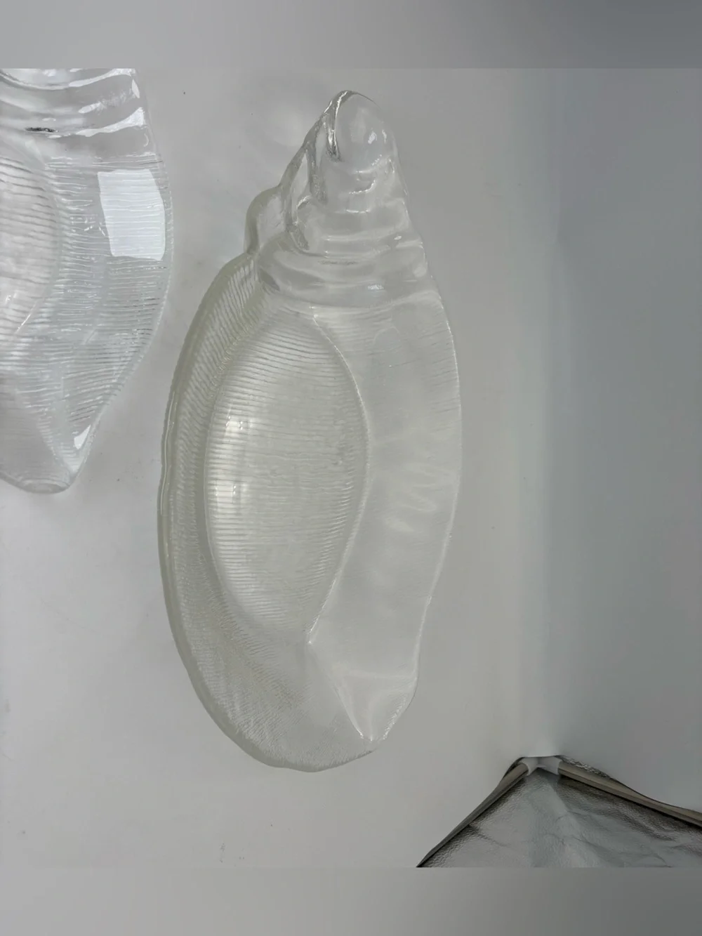 Italian Coastal Vintage Glass Shell-Shaped Serving Dishes - Heavy and Textured